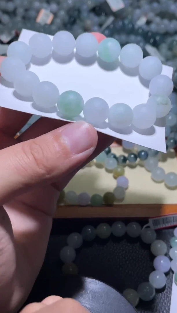 未镶嵌定制翡翠翡翠手串