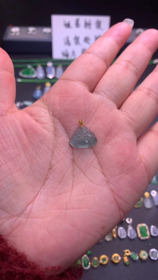 【闪购商品】翡翠吊坠(不含链)18K金镶嵌1