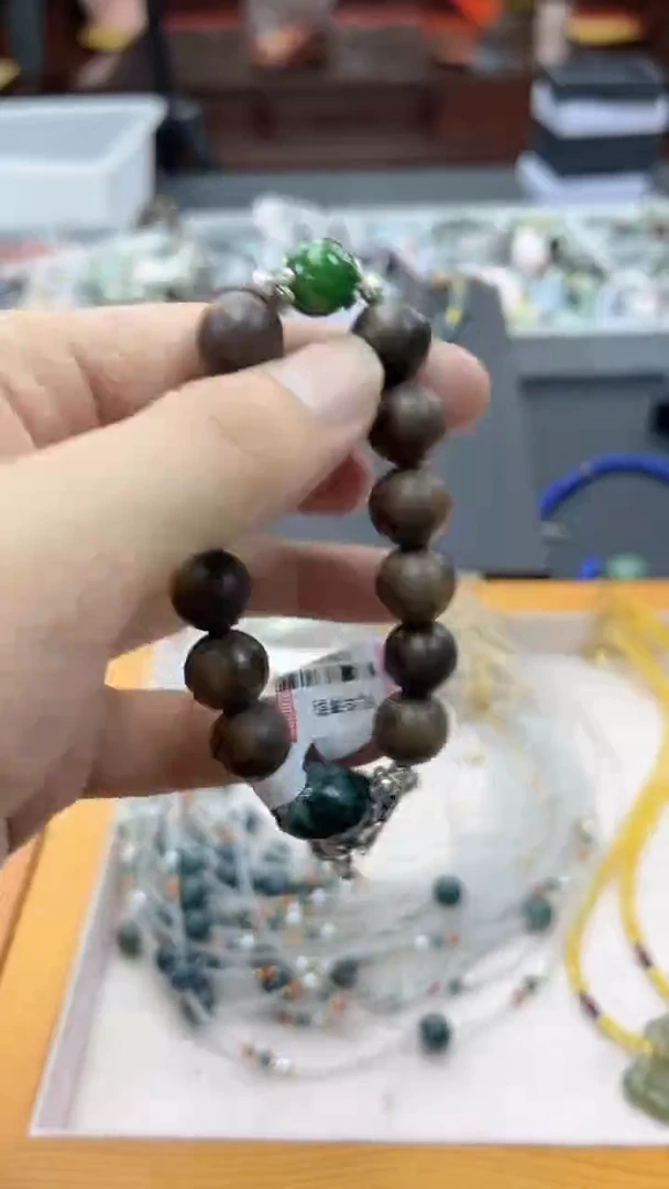 颈饰未镶嵌翡翠翡翠桶珠沉手链