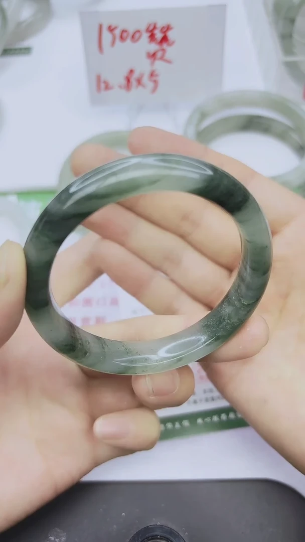 未镶嵌手镯石英质玉120-54/55