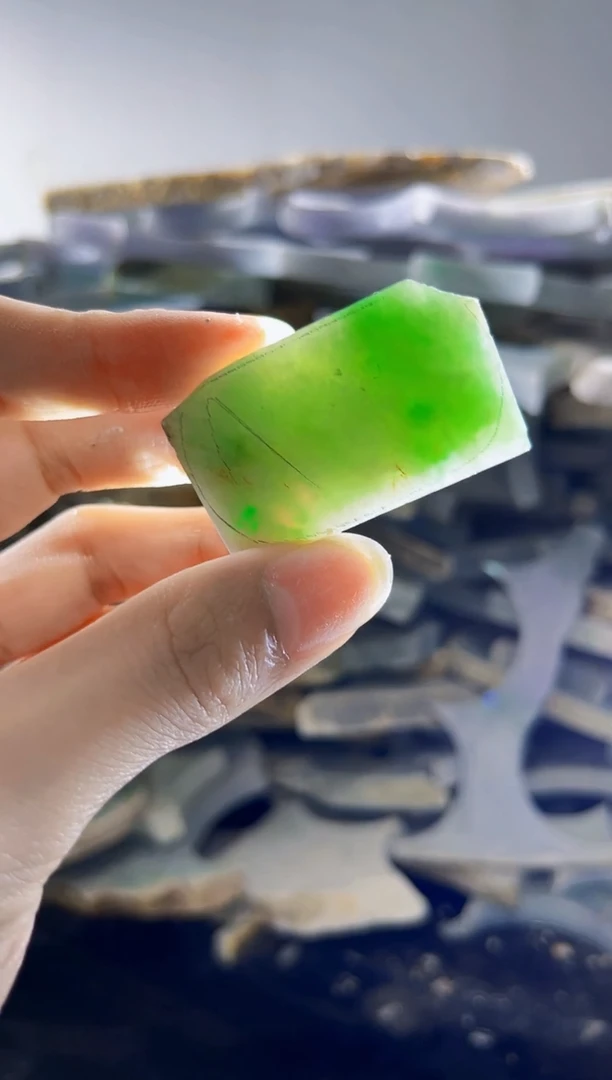 裸石翡翠缅甸翡翠A货陈6581