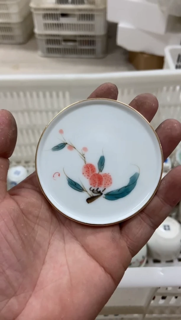 无运费险有瑕疵的摄影的产品有使用过的痕迹有点脏介意勿拍