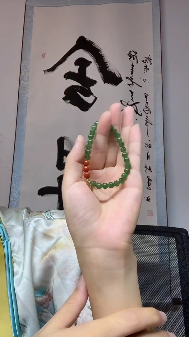 未镶嵌手串和田玉（碧玉）卡6