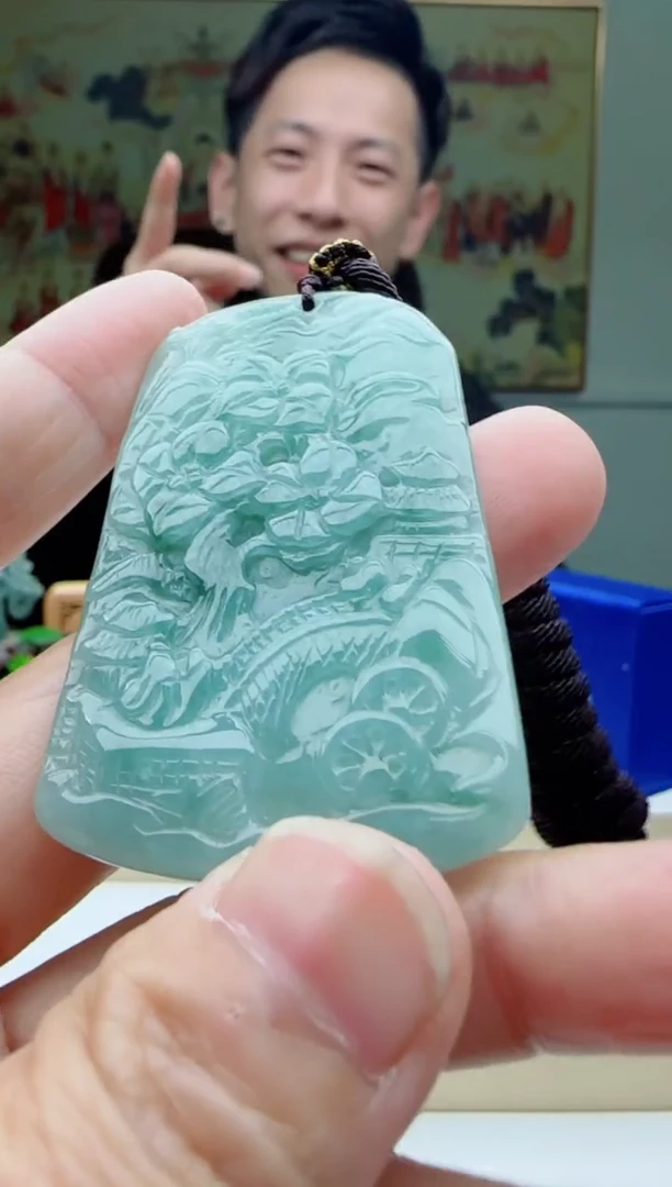 【闪购商品】翡翠颈饰未镶嵌111111111111