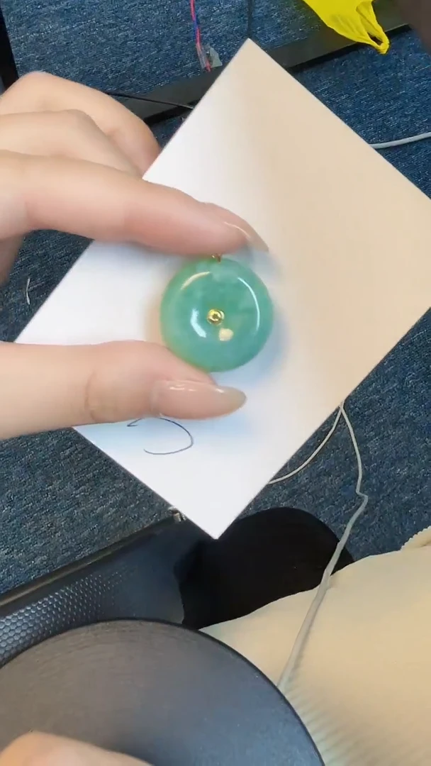 【闪购商品】翡翠颈饰18K金镶嵌00000000