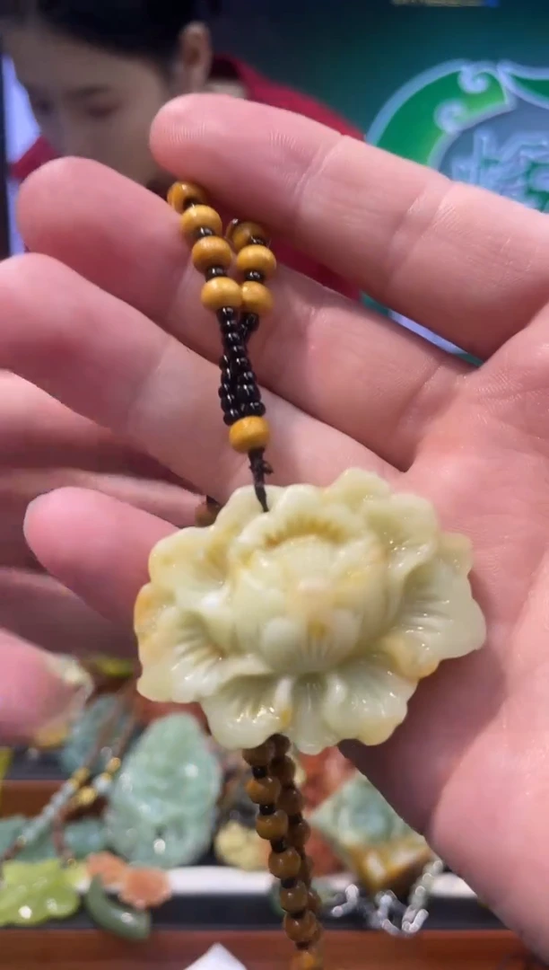 【闪购商品】岫玉吊坠未镶嵌·