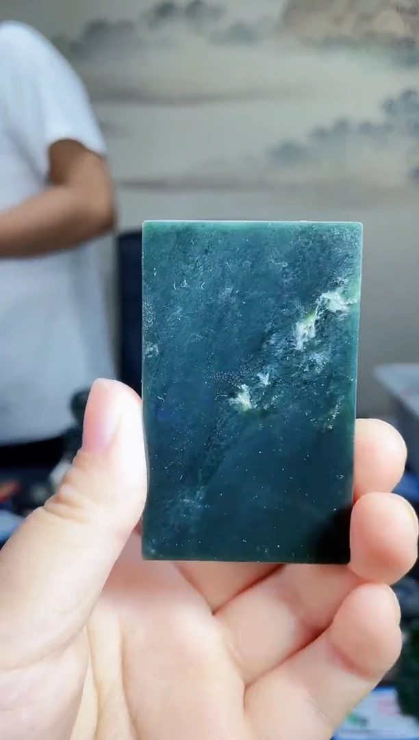 和田玉未镶嵌颈饰1