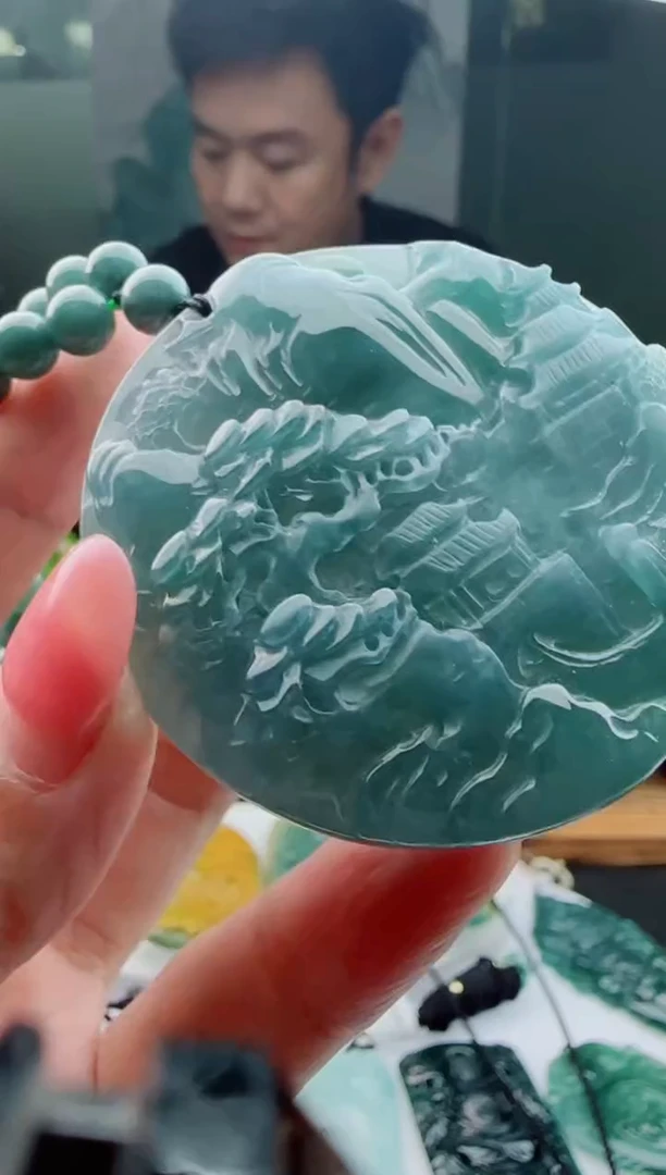 【闪购商品】翡翠颈饰未镶嵌111111111111111