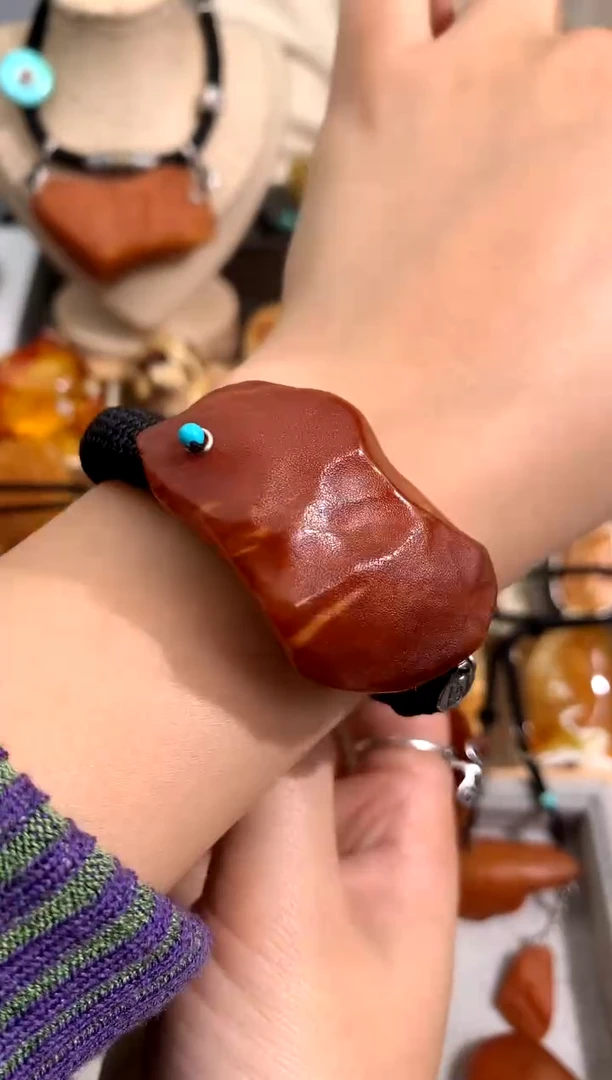 【闪购商品】蜜蜡裸石未镶嵌似玉