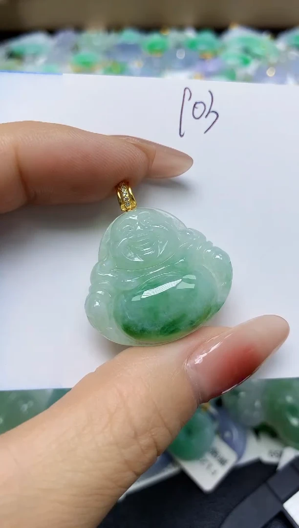 翡翠未镶嵌颈饰 天然缅甸翡翠A货