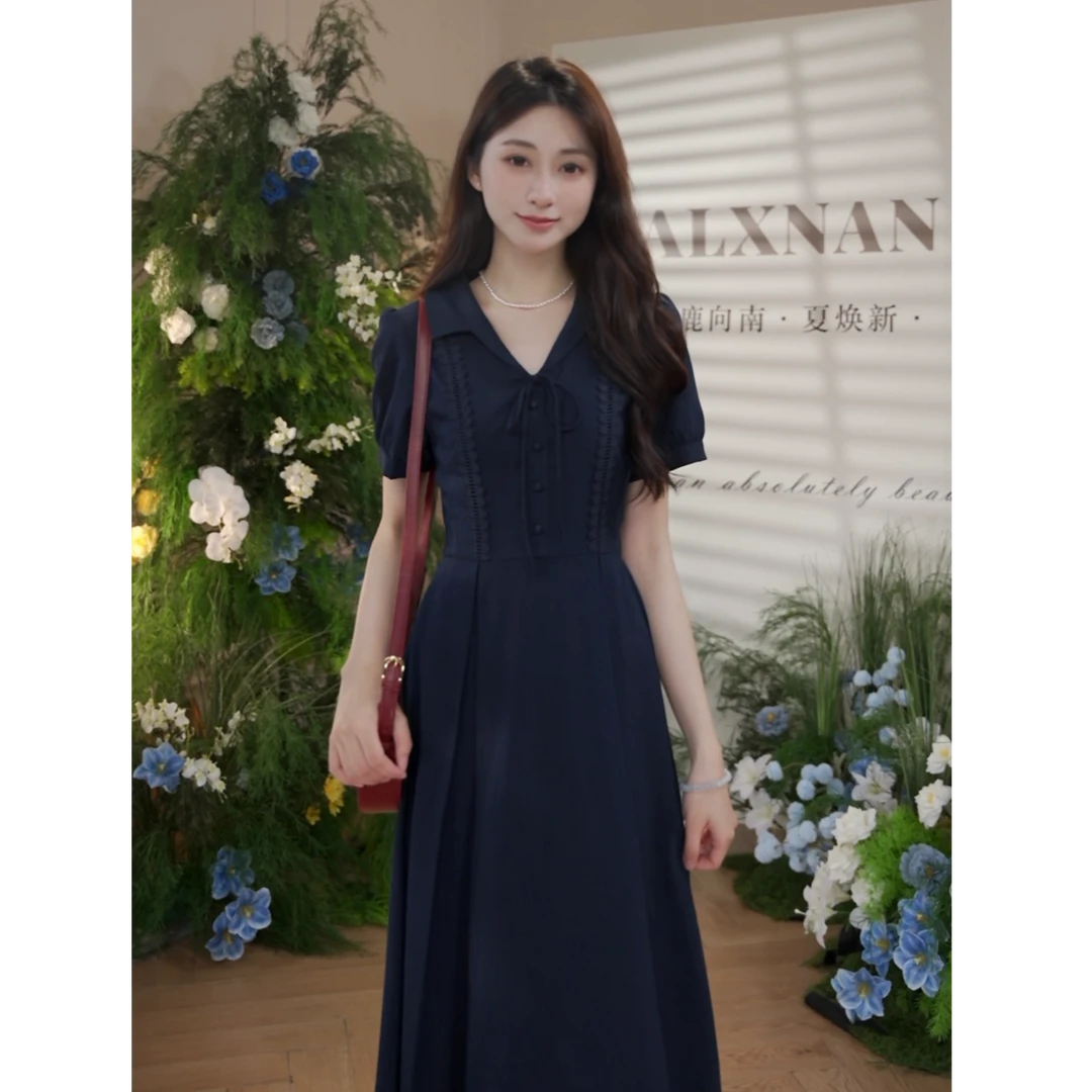 鹿向南「枫林尽染」新款夏法式气质优雅简约轻薄设计感短袖连衣裙