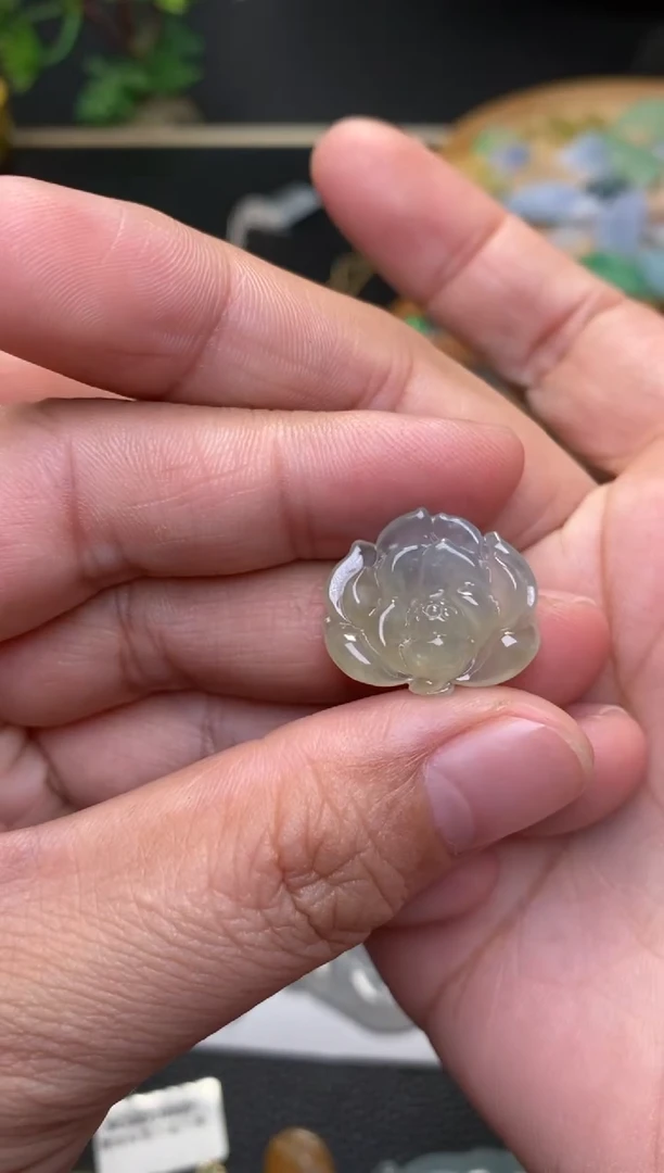 颈饰未镶嵌翡翠净货31869