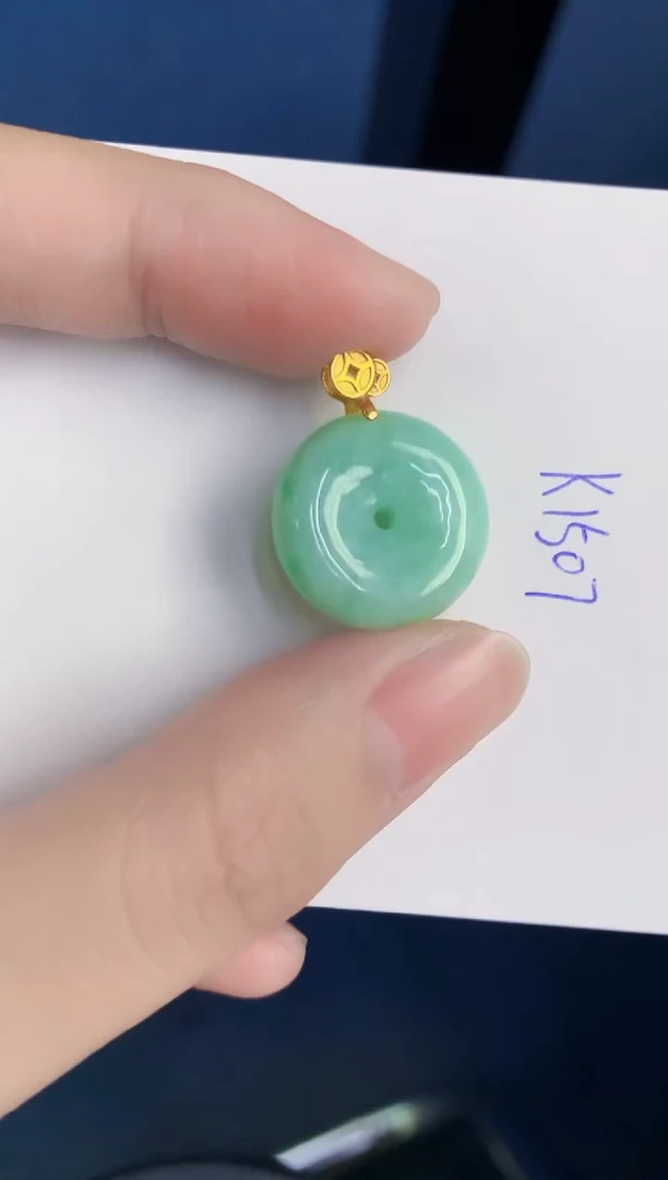 颈饰未镶嵌翡翠天然翡翠缅甸A货