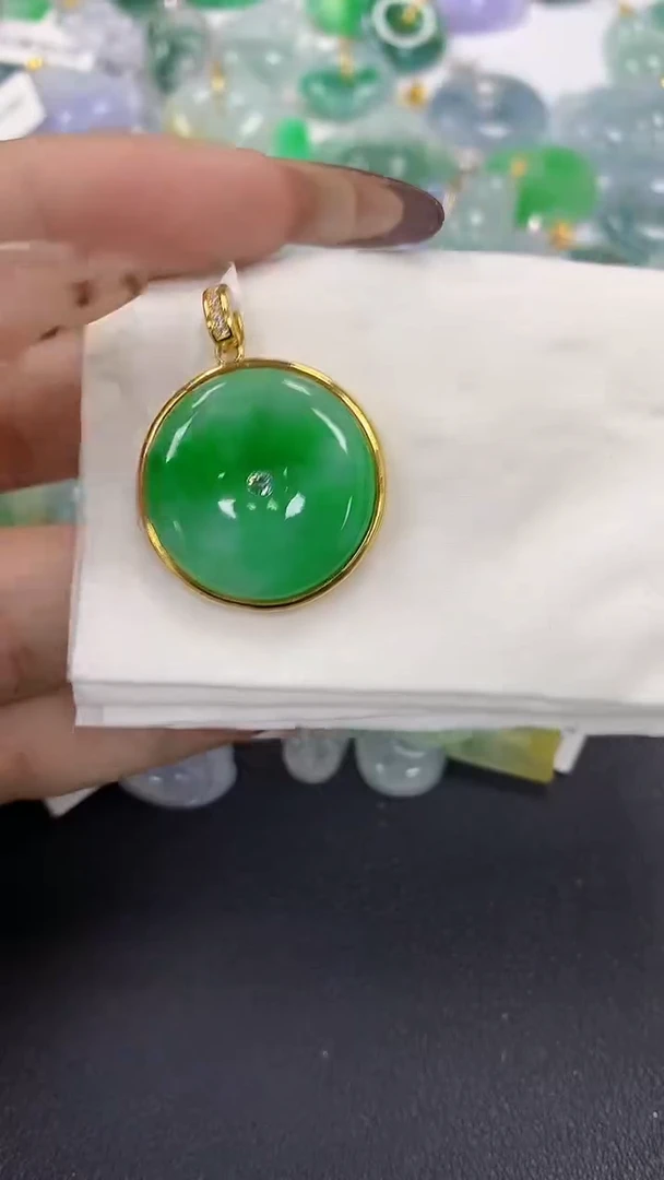 颈饰银S925镶嵌翡翠a货假一赔三支持复检百元上9元证书费自理