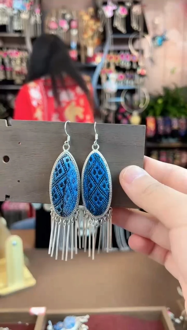 织绣民族风手工非遗老绣饰品309