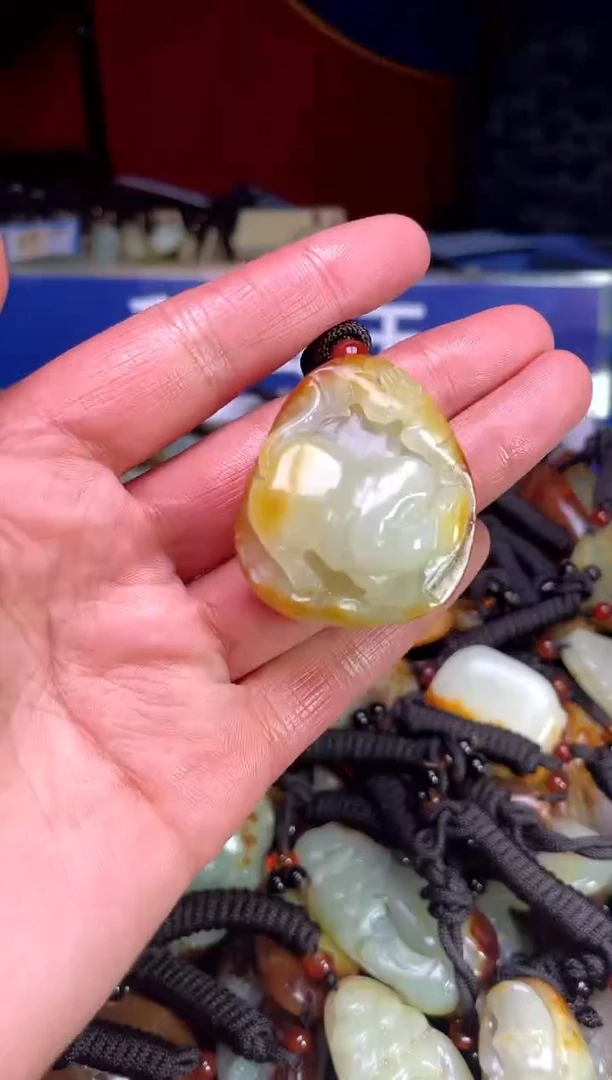 【闪购商品】和田玉颈饰未镶嵌123