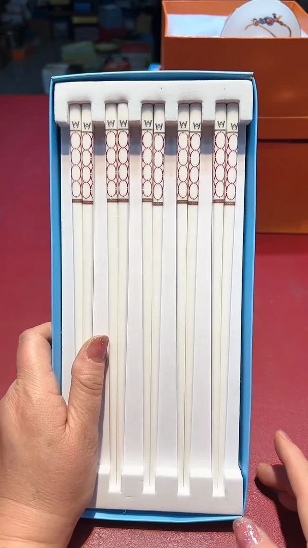 【闪购商品】瓷片锅碗瓢盆一件不剩