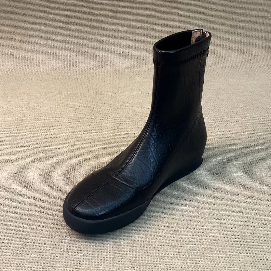 RubyL/4.5cm时尚简约通勤舒适百搭后拉链内增高弹力瘦瘦靴女款