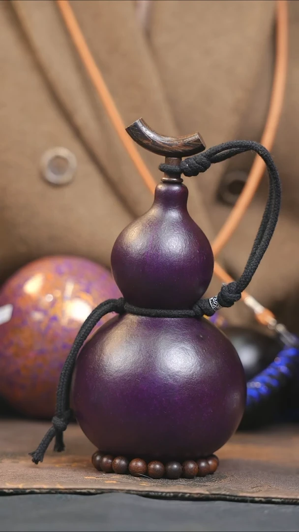 【闪购商品】XR216大漆酒葫芦不包手串及旋转底座