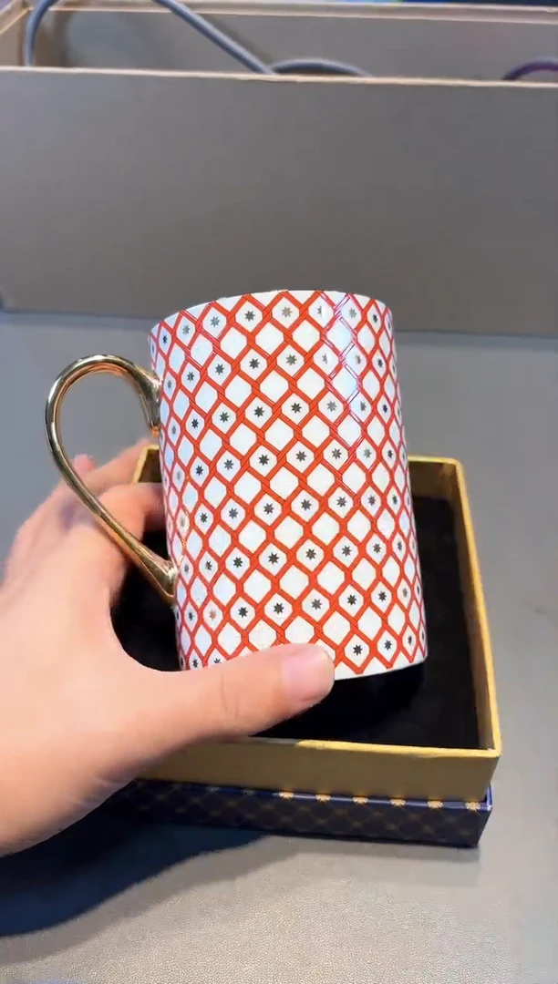 【闪购商品】瓷片新号开播啦全场福利保正保真