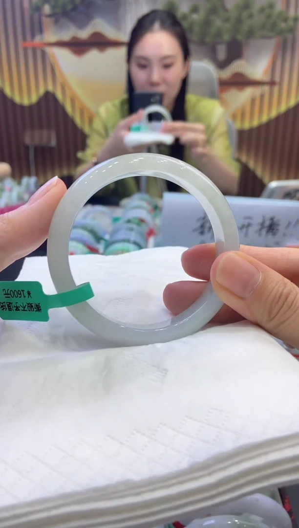 未镶嵌手镯翡翠00004823