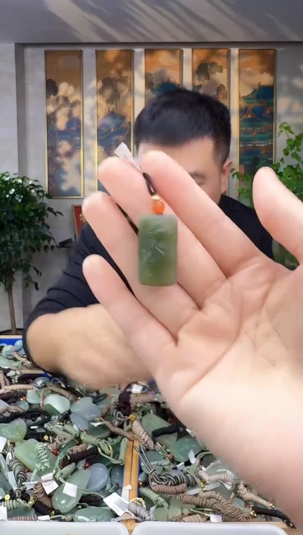 未镶嵌和田玉挂件拍一发一