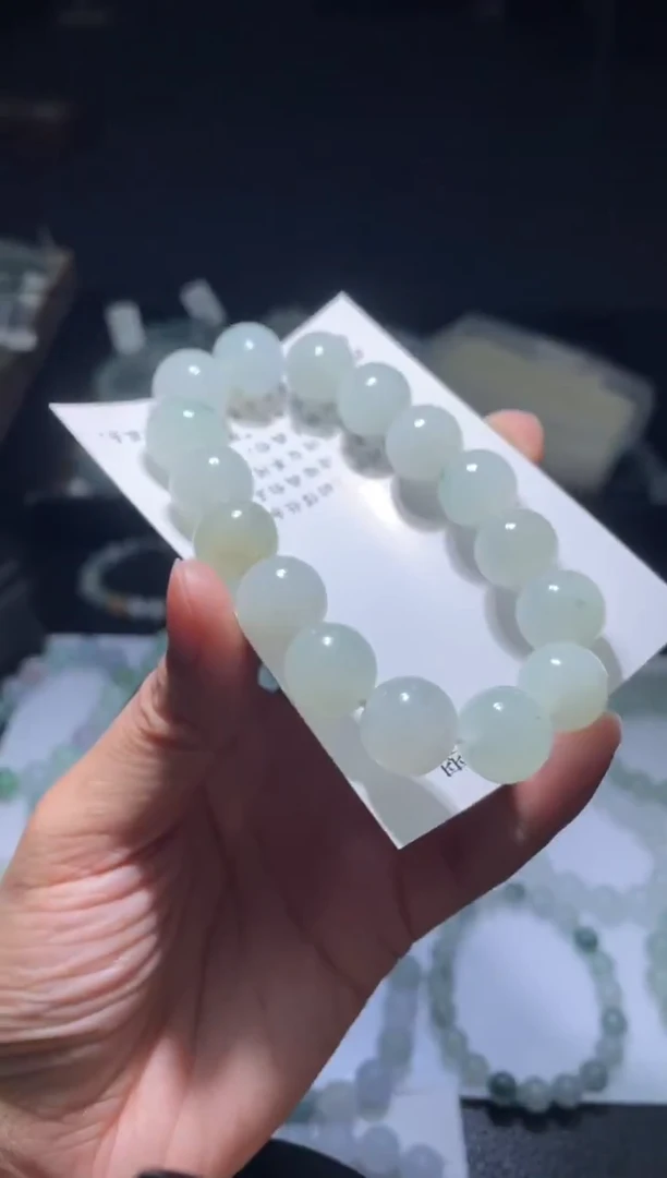 未镶嵌定制翡翠翡翠手串