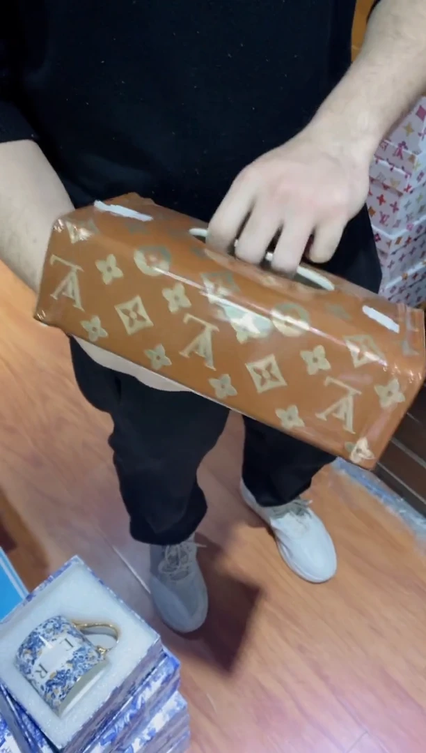 【闪购商品】杯鸿辉家品牌瓷器，京东包邮！