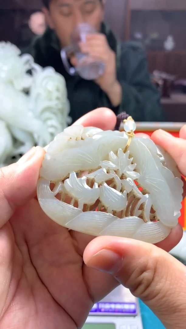 颈饰未镶嵌和田玉拍一发一