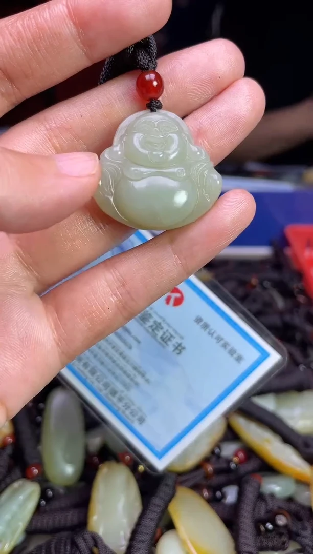 未镶嵌和田玉挂件1