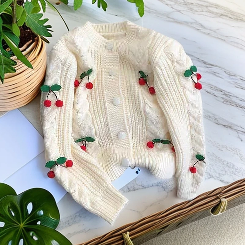 2025春秋新款樱桃甜美毛衣女童短款针织开衫宽松慵懒风上衣