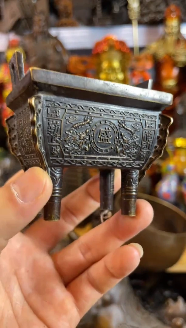 .玄关 客厅 工艺 物品