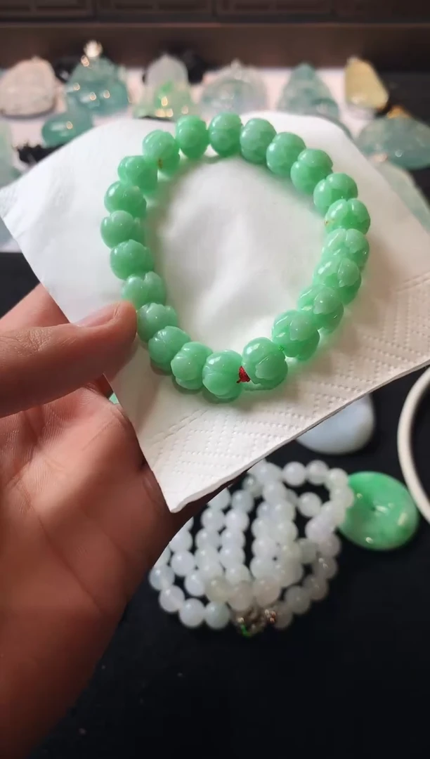 未镶嵌定制翡翠余**个  4092毛货不退不换