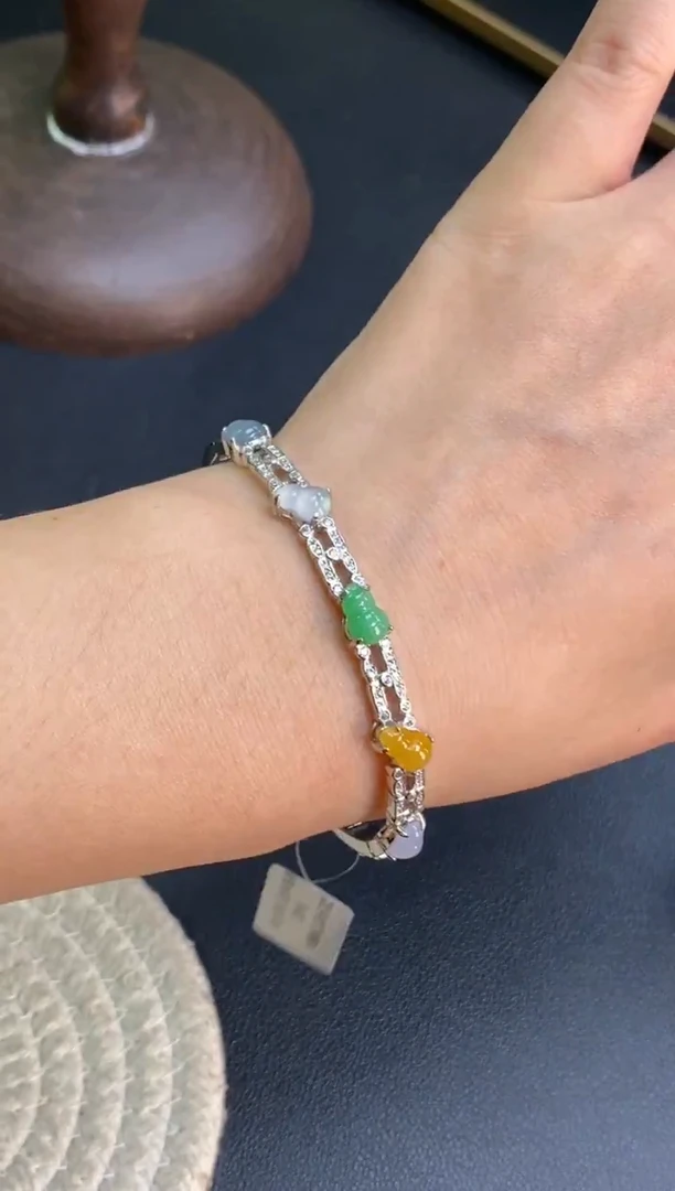 颈饰银S925镶嵌翡翠净货16601