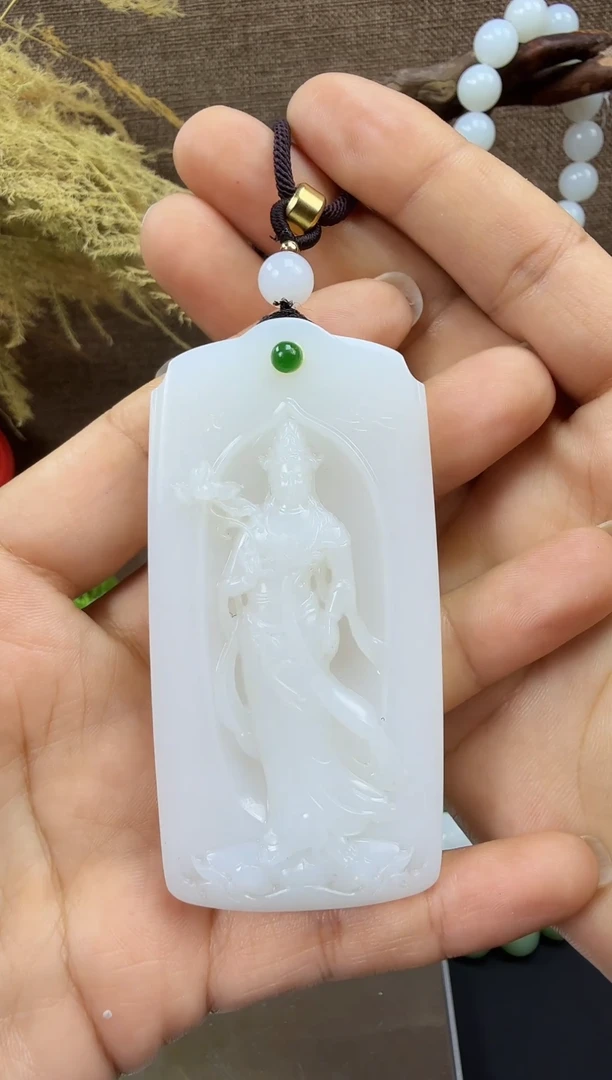 未镶嵌和田玉挂件嗨**嚯和田玉