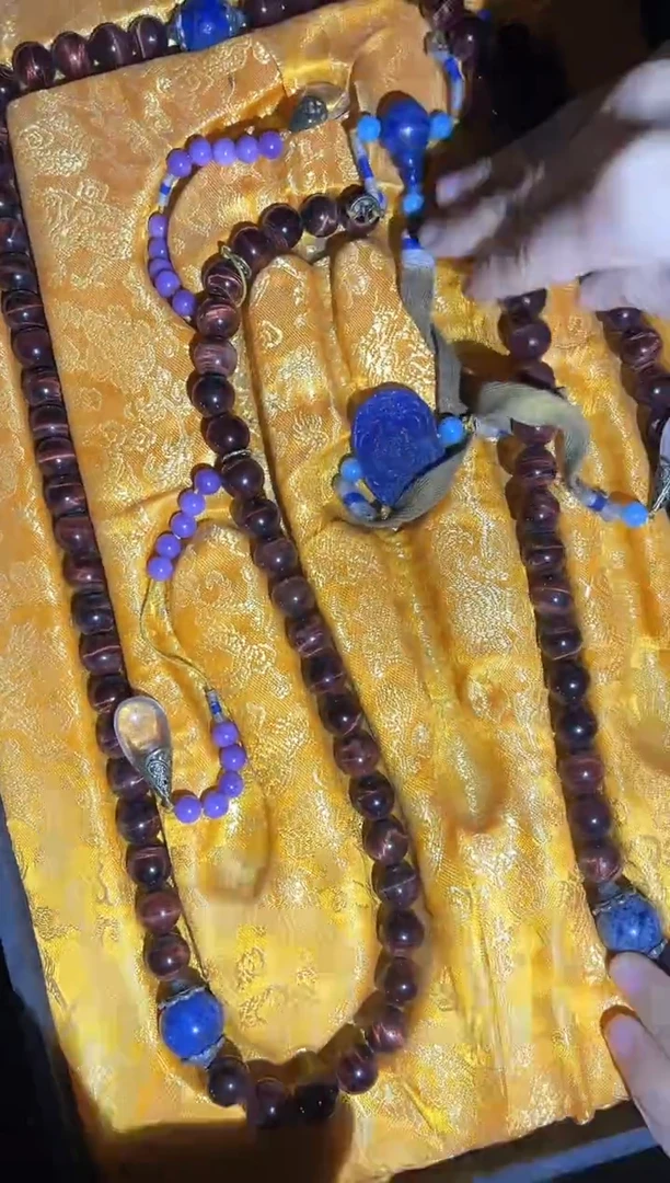 【闪购商品】滴血莲花菩提吊坠1