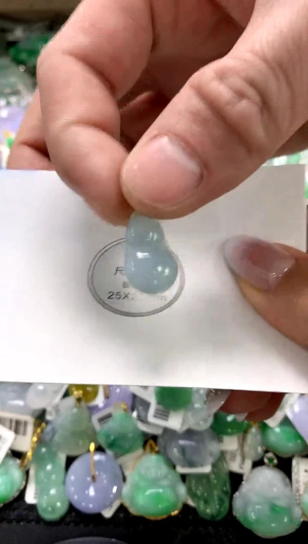 颈饰18K金镶嵌翡翠11111111111111111