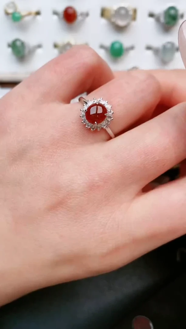 【闪购商品】翡翠戒指银S925镶嵌....