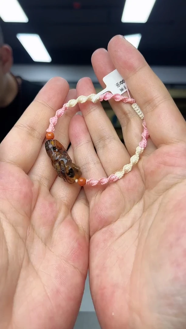 抚顺琥珀设计款手串