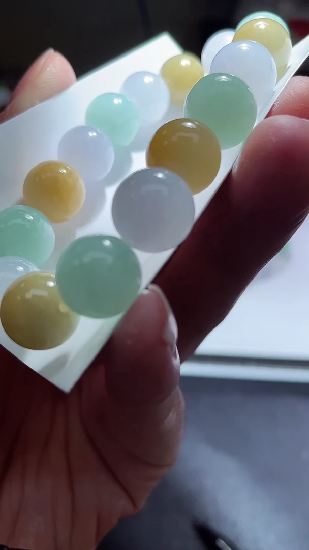 【闪购商品】定制翡翠未镶嵌翡翠