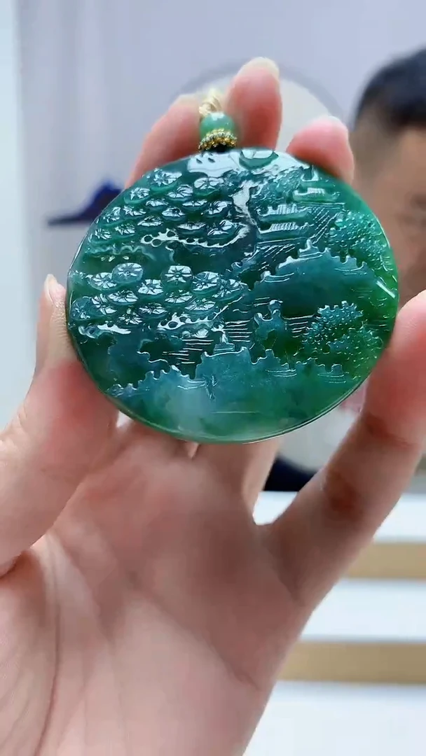 未镶嵌定制翡翠4898zm-毛货挂件135