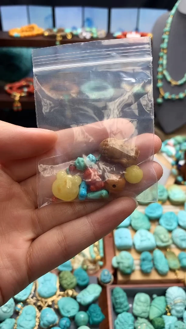 未镶嵌南红玛瑙挂件福包