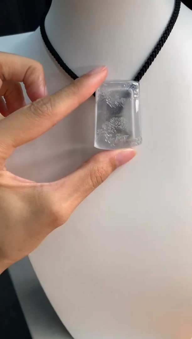 颈饰未镶嵌翡翠39.3-29.2-5.9