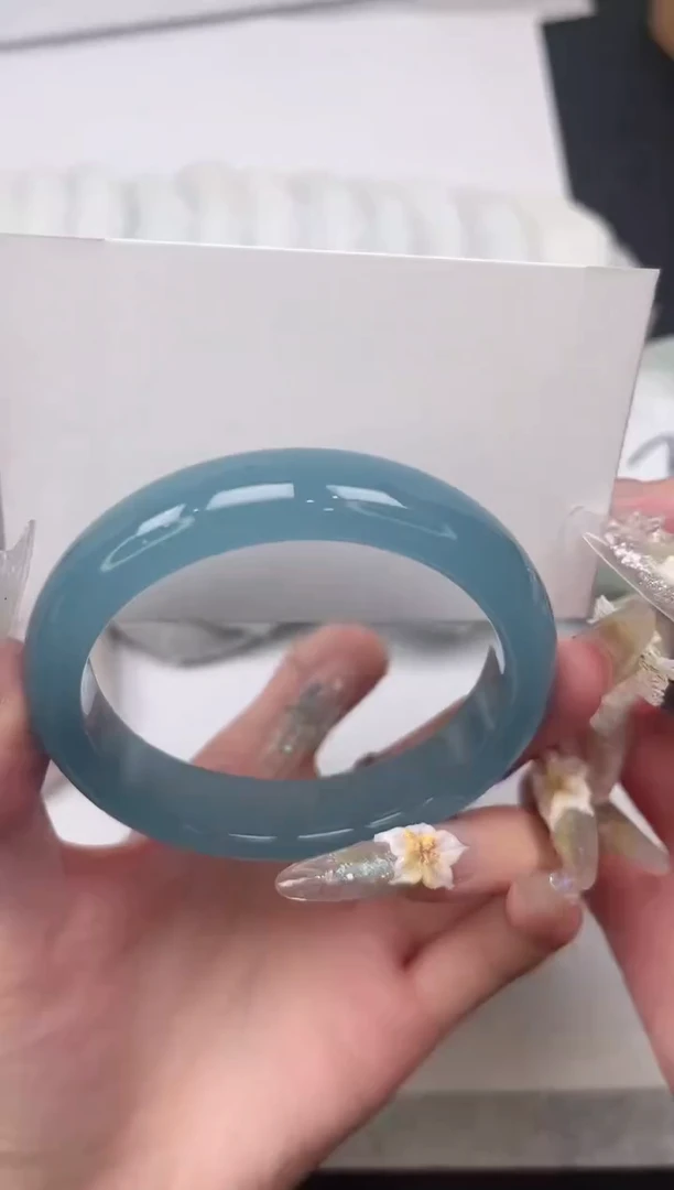 未镶嵌手镯石英质玉148-59