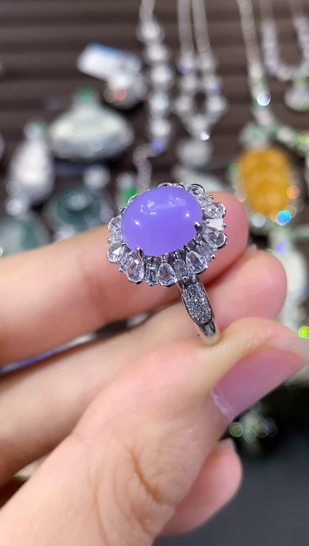 18K金镶嵌戒指翡翠B353 紫货有色差