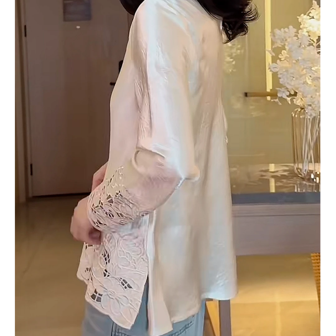 新中式国风下摆镂空上衣2025新款春季简约圆领时尚内搭外穿打底衫