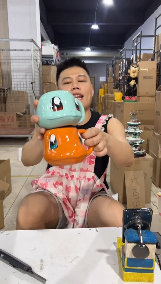 瓷片杰尼龟加小火龙水杯2件套