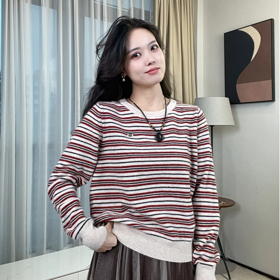 【蜜熊绒系列】秋季韩版时尚细条纹圆领衫修身长袖T恤女装打底上衣