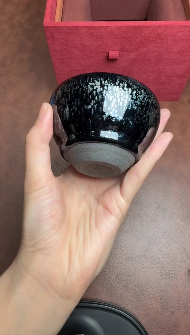 茶盏黄文勇黑底银斑7