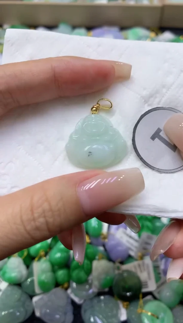 颈饰未镶嵌翡翠天然缅甸翡翠A货